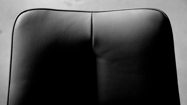 Sofia Swivel Chair
